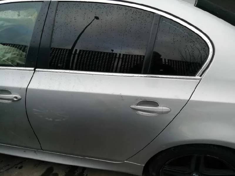 Puerta Trasera Izquierda para Bmw Serie 5 Berlina (E60)