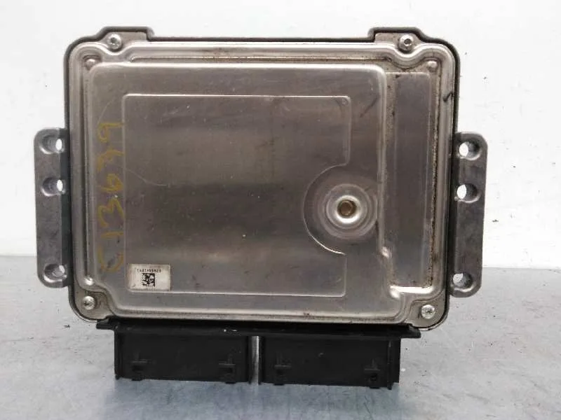 Centralita Motor Uce para Ford Fiesta (Ccn)