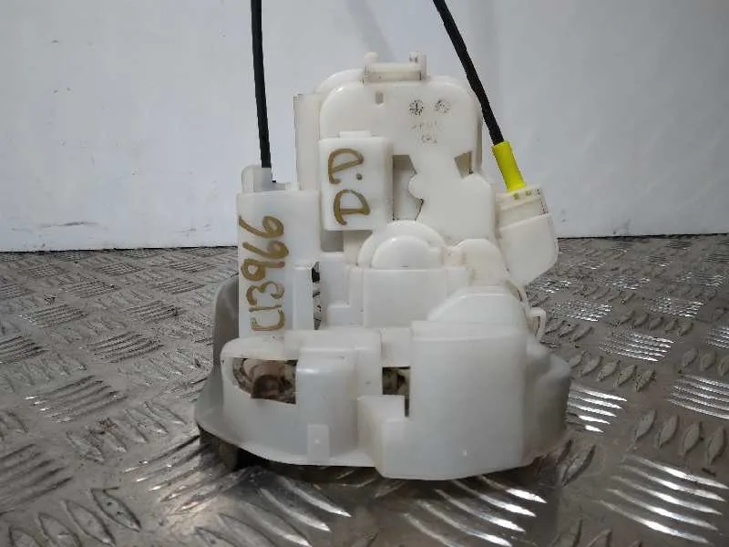 Cerradura Puerta Delantera Derecha para Subaru Impreza G12