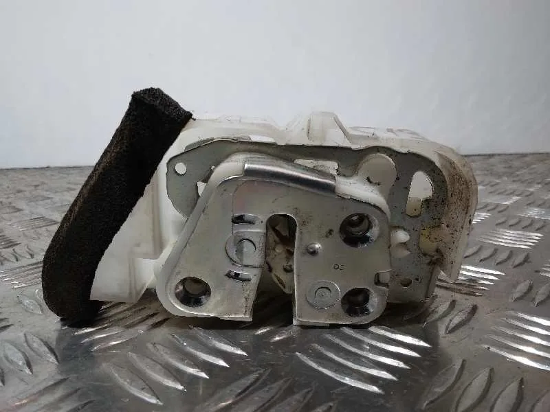 Cerradura Puerta Trasera Derecha para Subaru Impreza G12