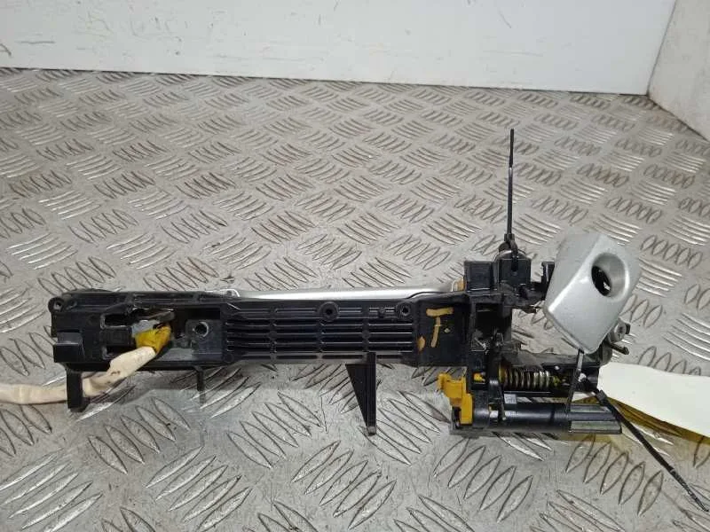 Maneta Exterior Delantera Izquierda para Subaru Impreza G12