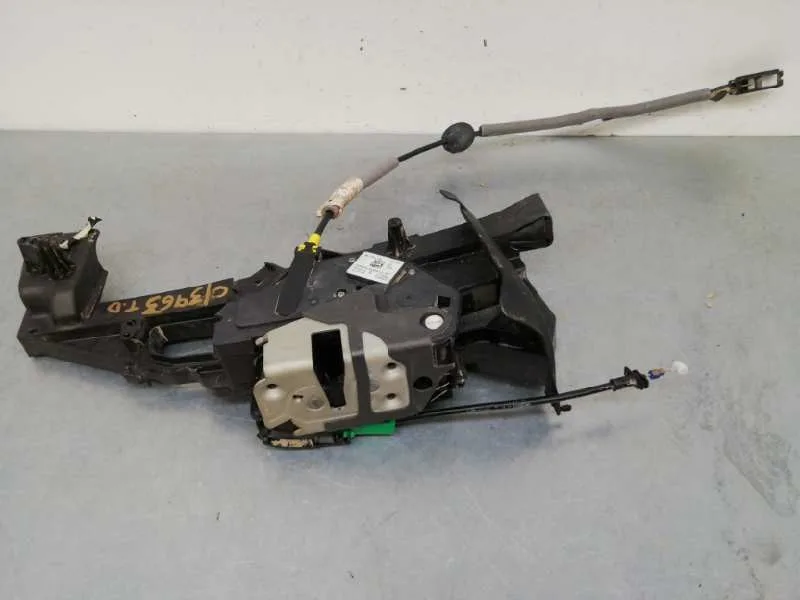 Cerradura Puerta Trasera Derecha para Ford Kuga (Cbs)