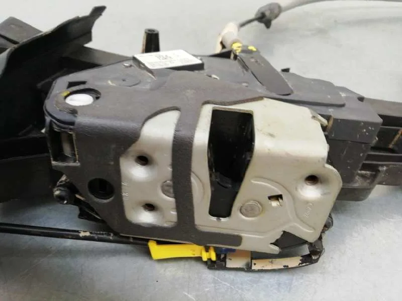 Cerradura Puerta Trasera Izquierda para Ford Kuga (Cbs)