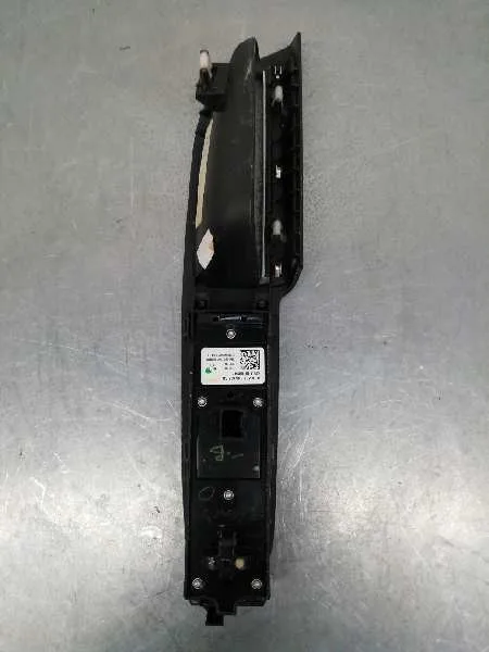 Mando Elevalunas Delantero Izquierdo para Ford Kuga (Cbs)