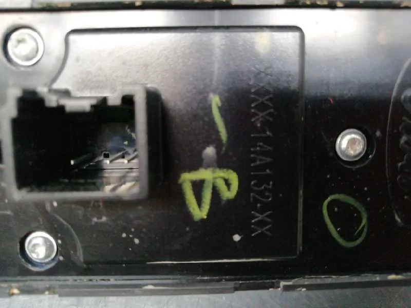 Mando Elevalunas Delantero Izquierdo para Ford Kuga (Cbs)