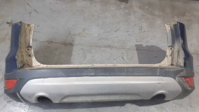 Paragolpes Trasero para Ford Kuga (Cbs)