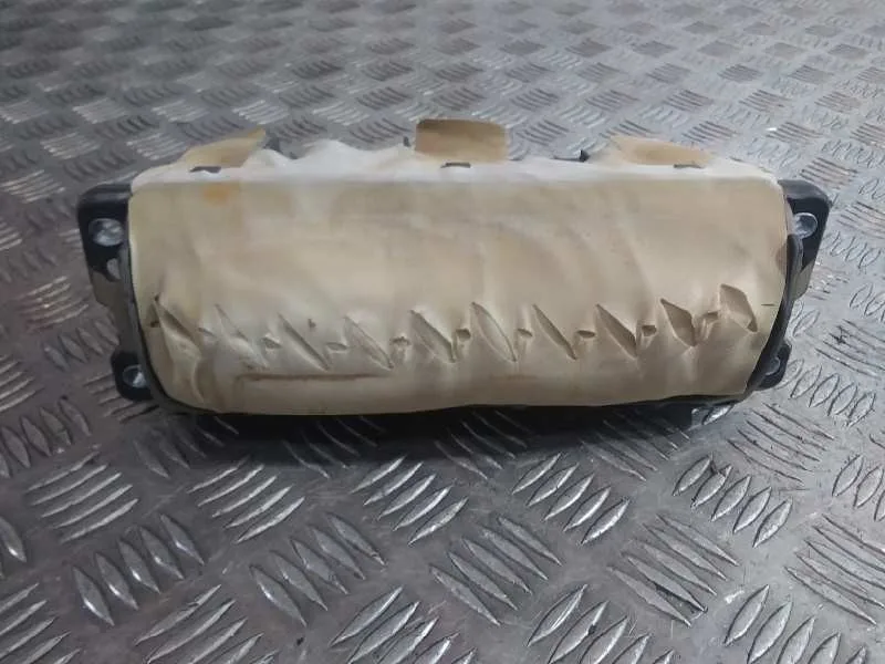 Airbag Delantero Derecho para Volkswagen Passat Lim. (362)