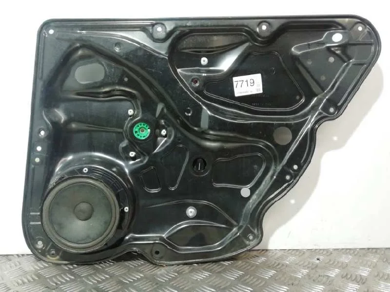 Elevalunas Trasero Derecho para Volkswagen Passat Lim. (362)