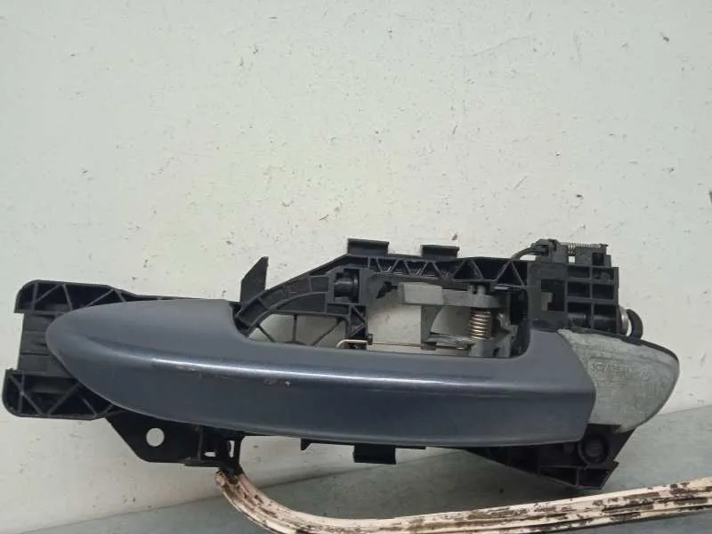 Maneta Exterior Trasera Izquierda para Volkswagen Passat Lim. (362)