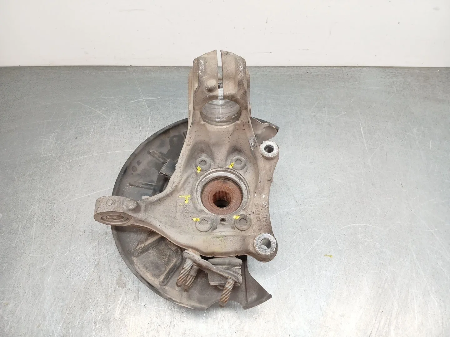 Mangueta Delantera Izquierda para Volkswagen Passat Lim. (362)