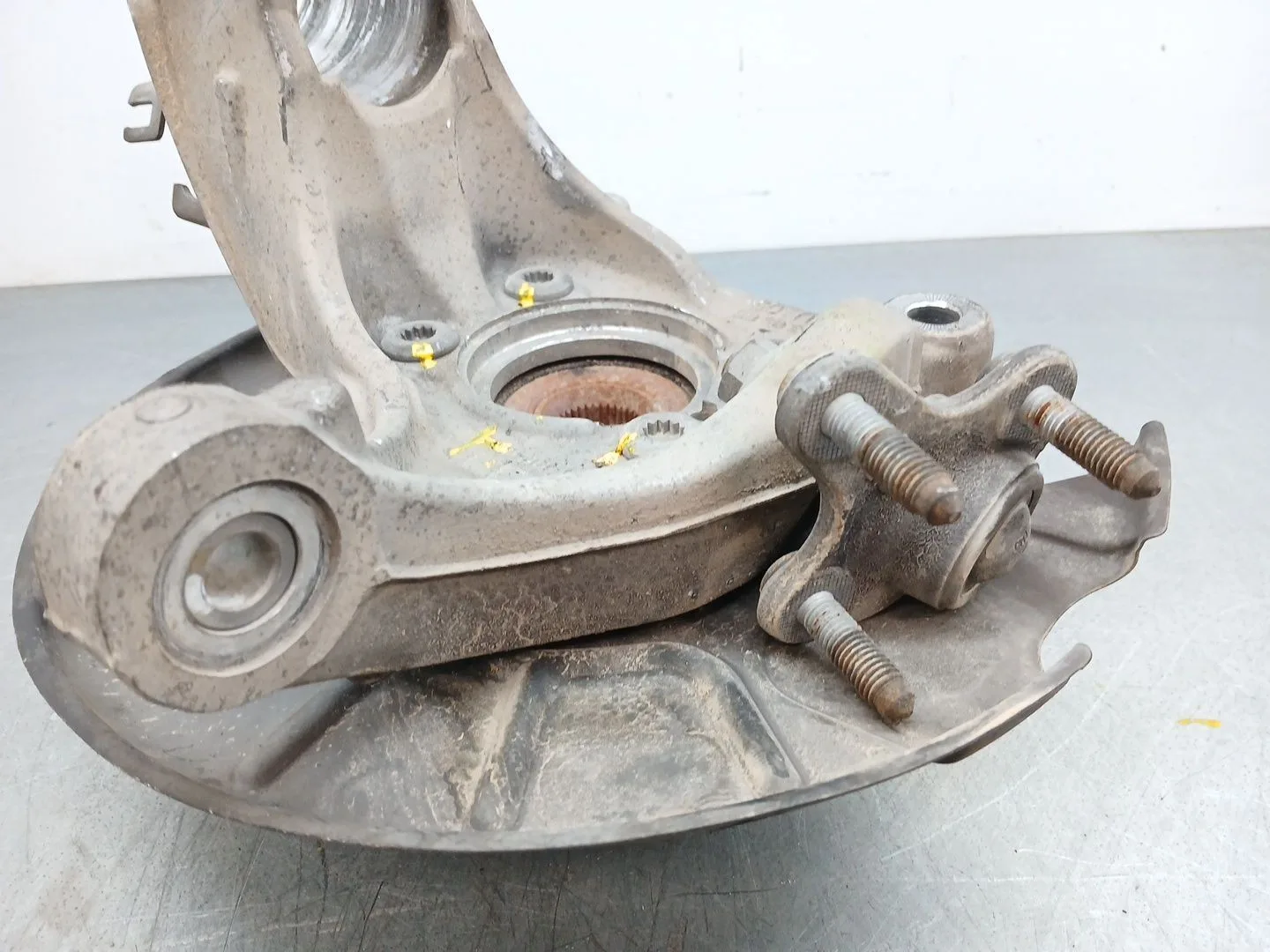Mangueta Delantera Izquierda para Volkswagen Passat Lim. (362)