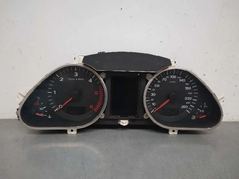 Cuadro Instrumentos para Audi A6 Berlina (4F2)
