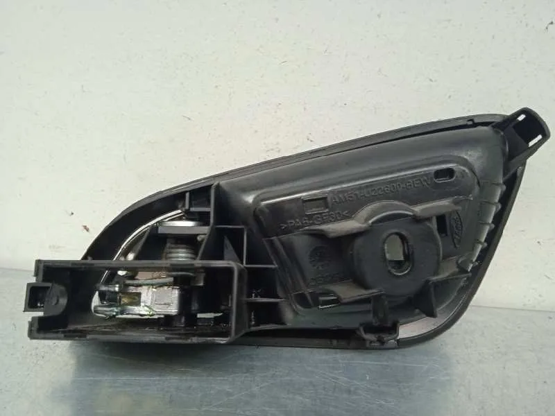 Maneta Interior Delantera Derecha para Ford Focus Lim.