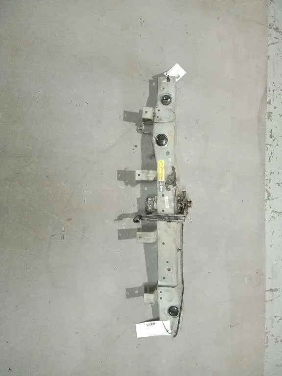 Travesano Superior para Nissan Micra V (K14)