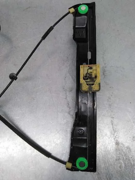 Elevalunas Delantero Derecho para Ford Focus Lim. (Cb8)