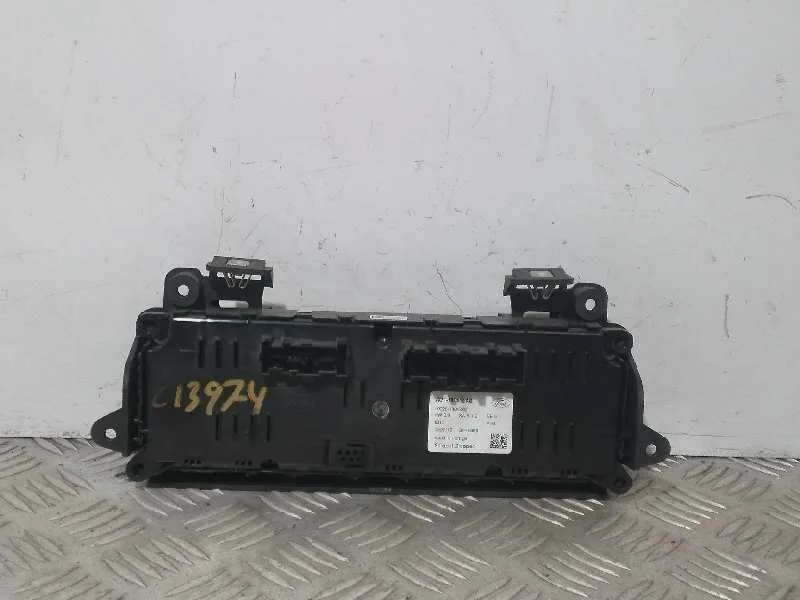 Mando Climatizador para Ford Focus