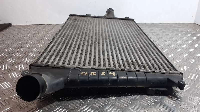 Intercooler para Audi A6 Berlina (4B2)