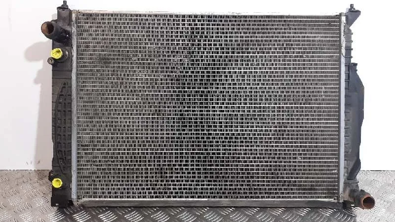 Radiador Agua para Audi A6 Berlina (4B2)