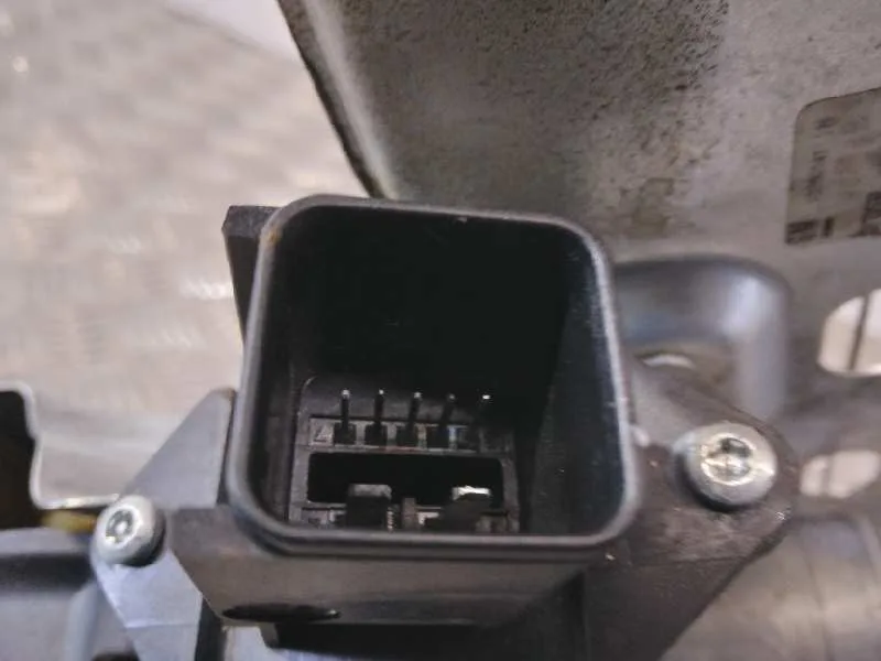 Elevalunas Trasero Izquierdo para Opel Zafira Tourer