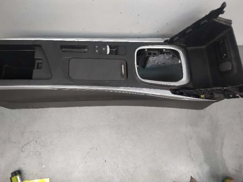 Apoyabrazos Central para Renault Megane Iv Berlina 5P