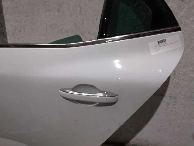 Puerta Trasera Izquierda para Renault Megane Iv Berlina 5P