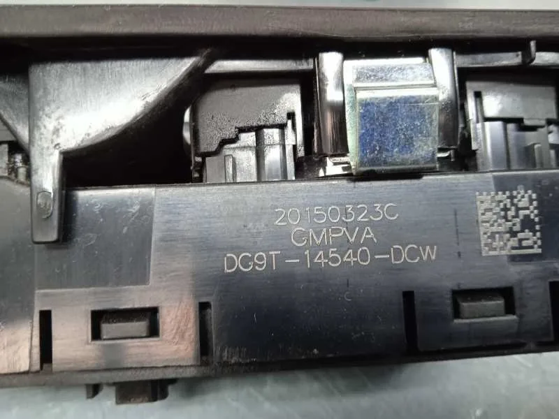 Mando Elevalunas Delantero Izquierdo para Ford Mondeo Lim.
