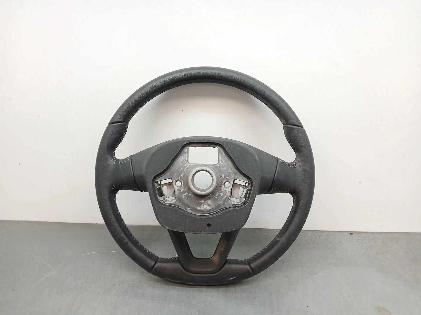 Volante para Seat Ibiza (Kj1)