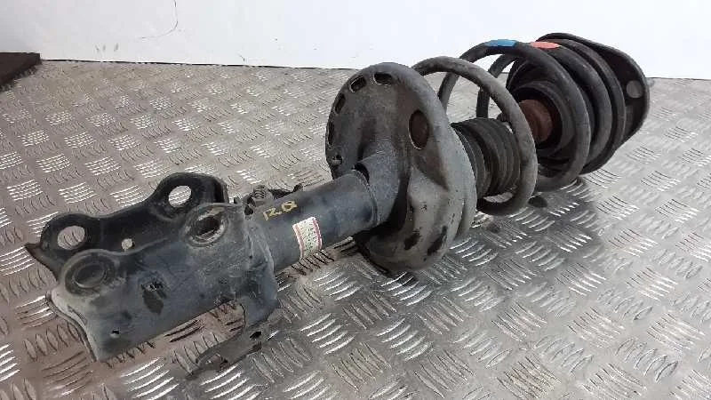 Amortiguador Delantero Izquierdo para Lexus Ct