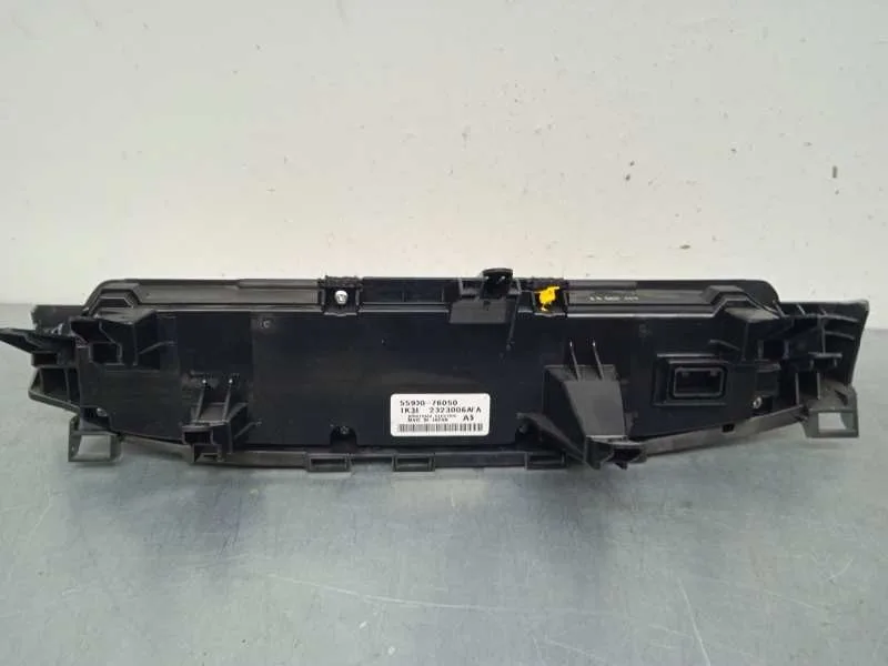 Mando Climatizador para Lexus Ct