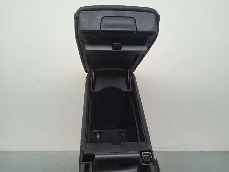 Apoyabrazos Central para Lexus Ct
