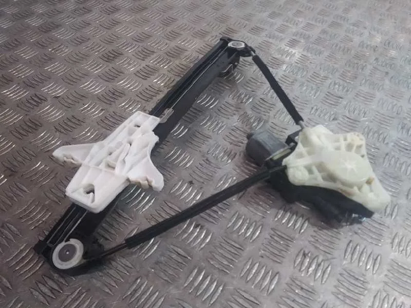 Elevalunas Trasero Izquierdo para Seat Ibiza (Kj1)