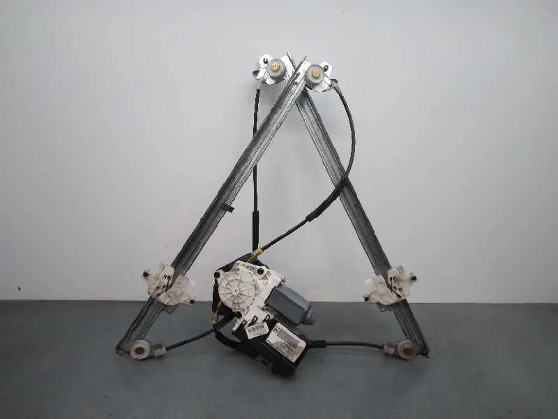 Elevalunas Delantero Derecho para Lancia Phedra (180)