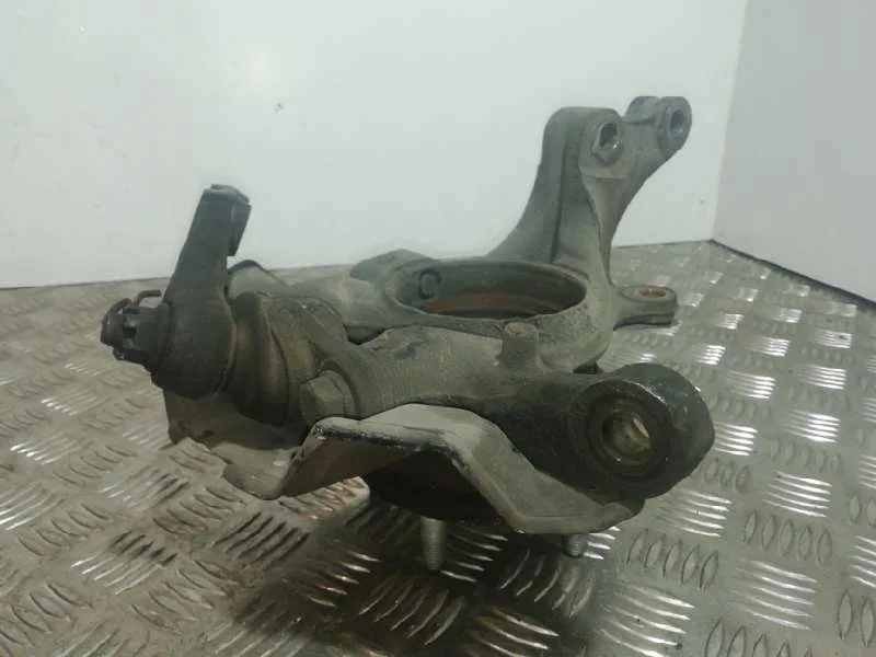Mangueta Delantera Derecha para Kia Carens (Un)