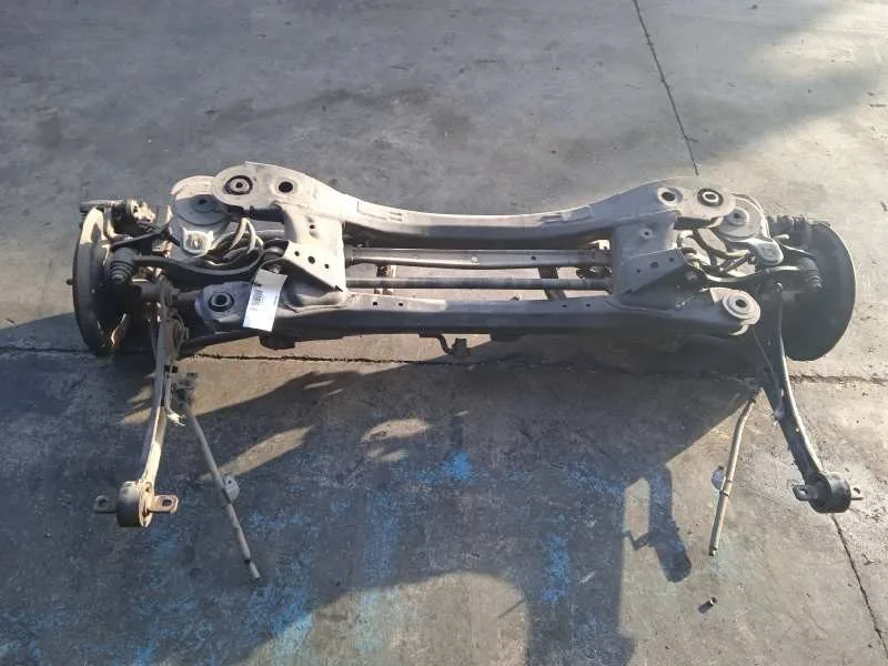 Puente Trasero para Lexus Ct