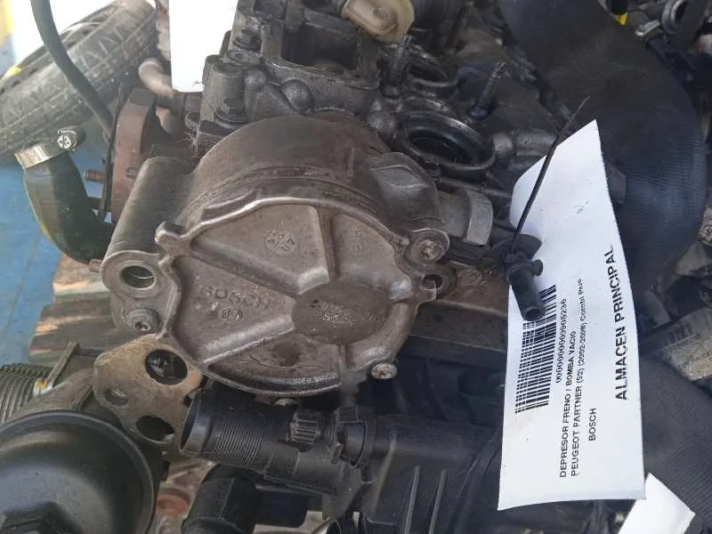 Depresor Freno / Bomba Vacio para Peugeot Partner (S2)
