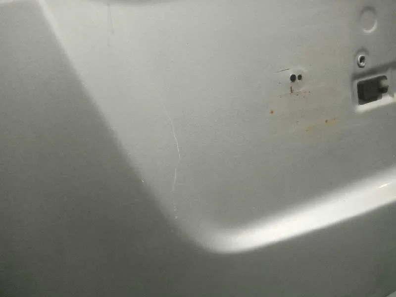 Porton Trasero para Kia Carens (Un)