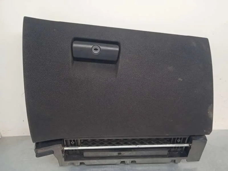 Guantera para Bmw X3 (E83)