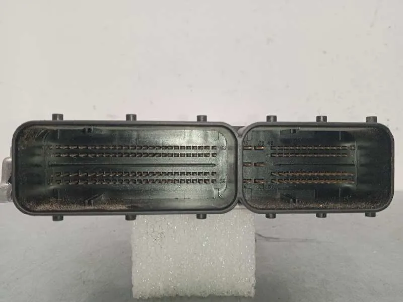 Centralita Motor Uce para Bmw X3 (E83)