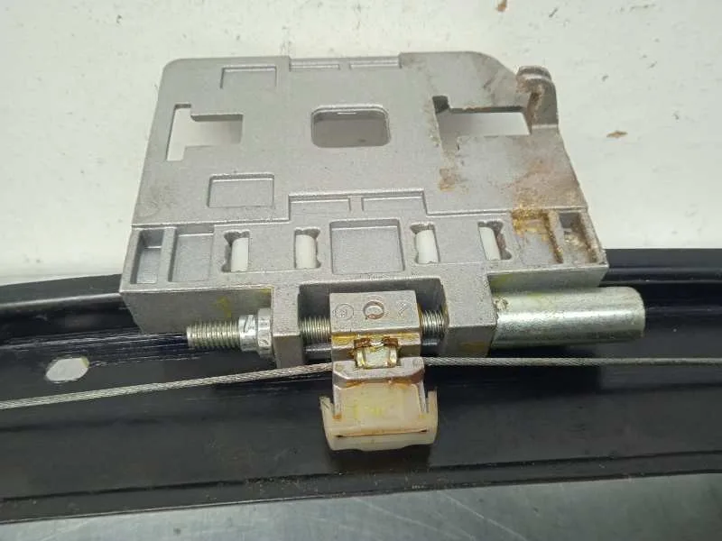 Elevalunas Delantero Izquierdo para Renault Laguna Coupe