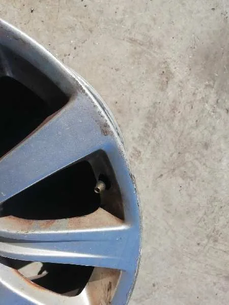 Llanta para Subaru Impreza G12