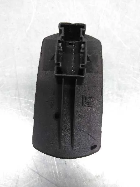 Mando Elevalunas Delantero Izquierdo para Opel Corsa D