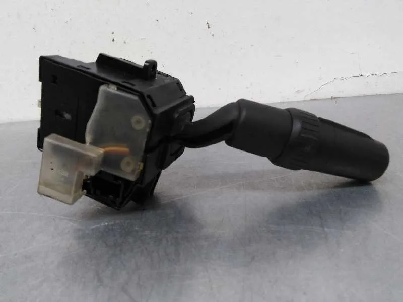 Mando Luces para Mazda 3 Berlina (Bk)