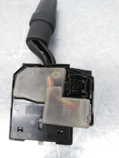 Mando Luces para Mazda 3 Berlina (Bk)