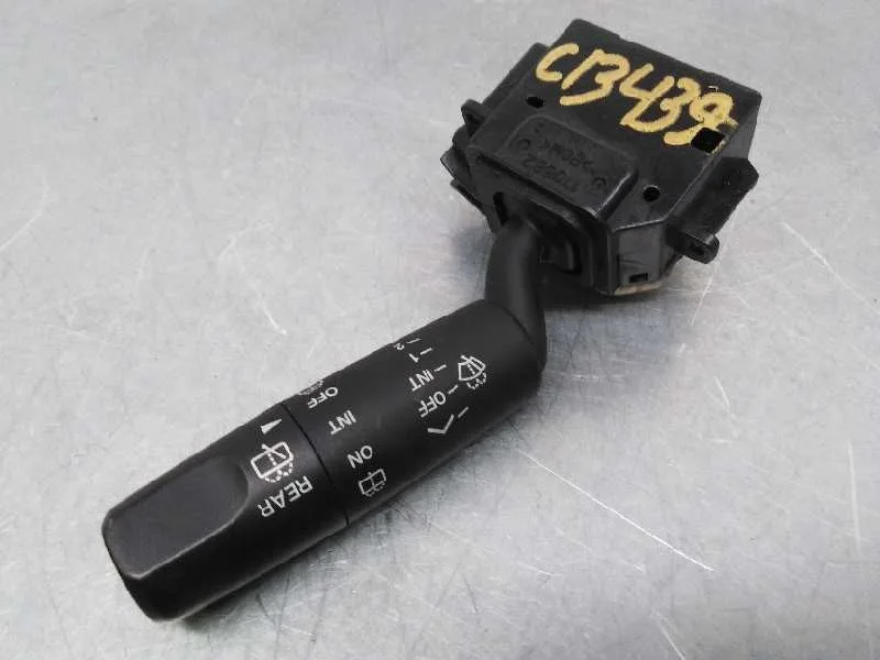 Mando Limpia para Mazda 3 Berlina (Bk)