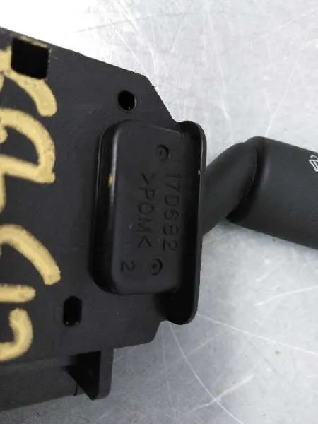 Mando Limpia para Mazda 3 Berlina (Bk)
