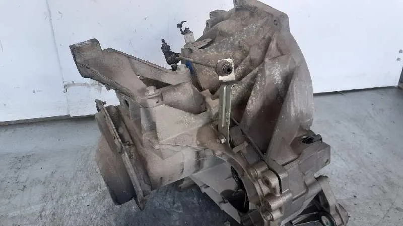 Caja Cambios para Ford Focus Berlina (Cap)