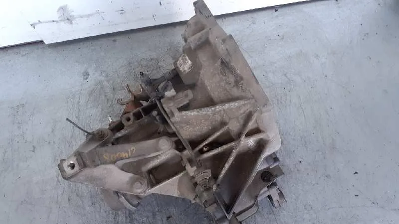 Caja Cambios para Ford Focus Berlina (Cap)