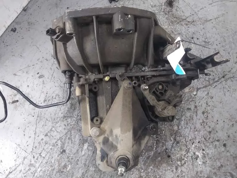 Caja Cambios para Nissan Note (E11E)
