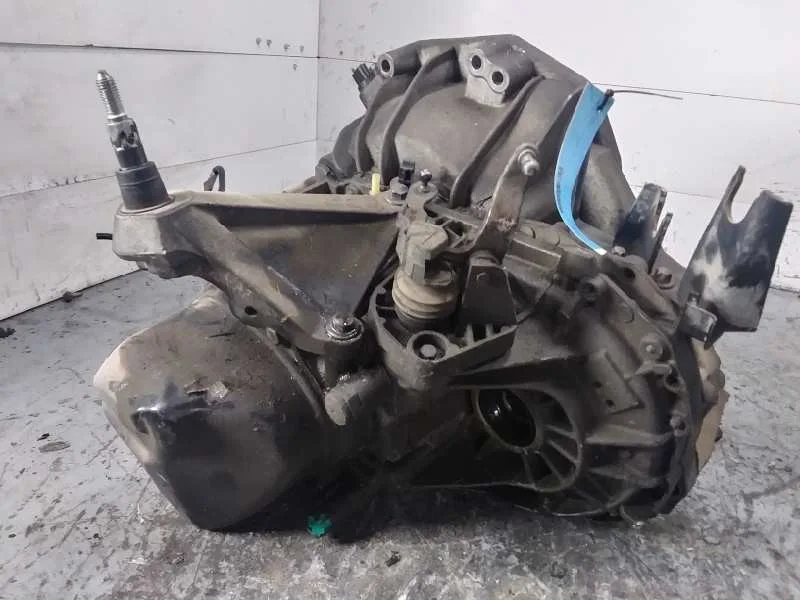 Caja Cambios para Nissan Note (E11E)