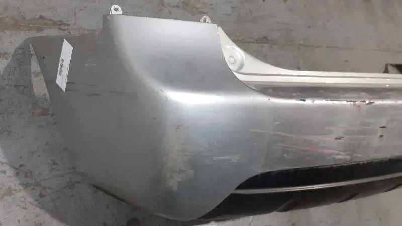 Paragolpes Trasero para Kia Carens (Un)
